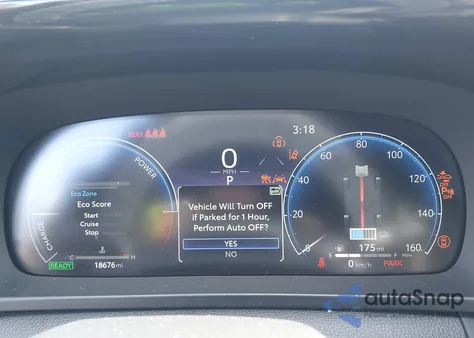 2024 Toyota Crown Limited из США, поврежденный, VIN JTDAAAAF3R3030244